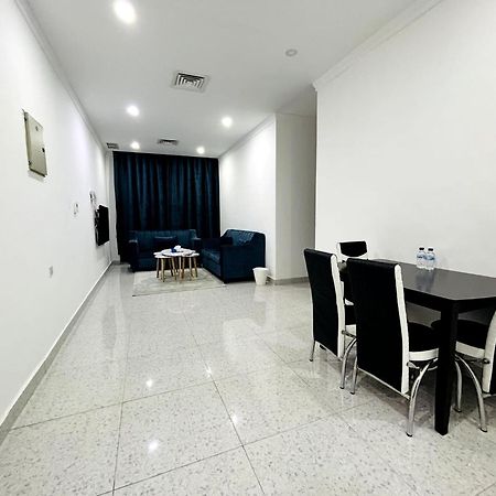De Iris Regency Fahaheel Apartment Kuwait City Luaran gambar
