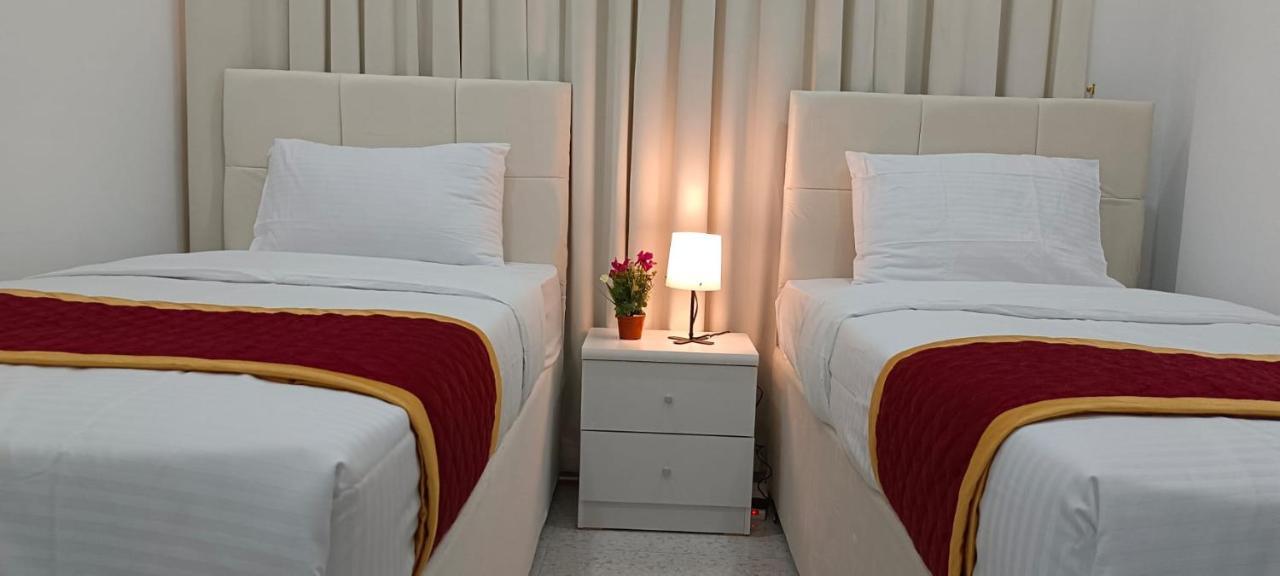 De Iris Regency Fahaheel Apartment Kuwait City Luaran gambar