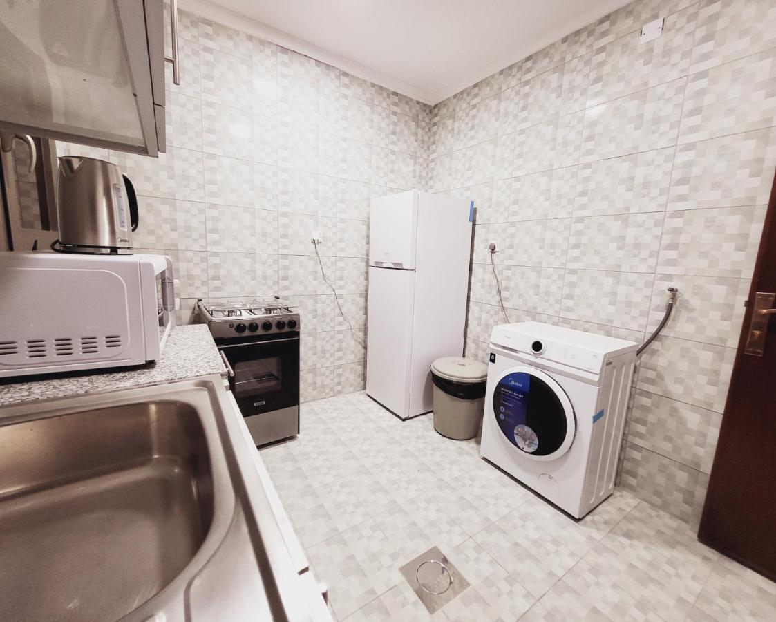 De Iris Regency Fahaheel Apartment Kuwait City Luaran gambar