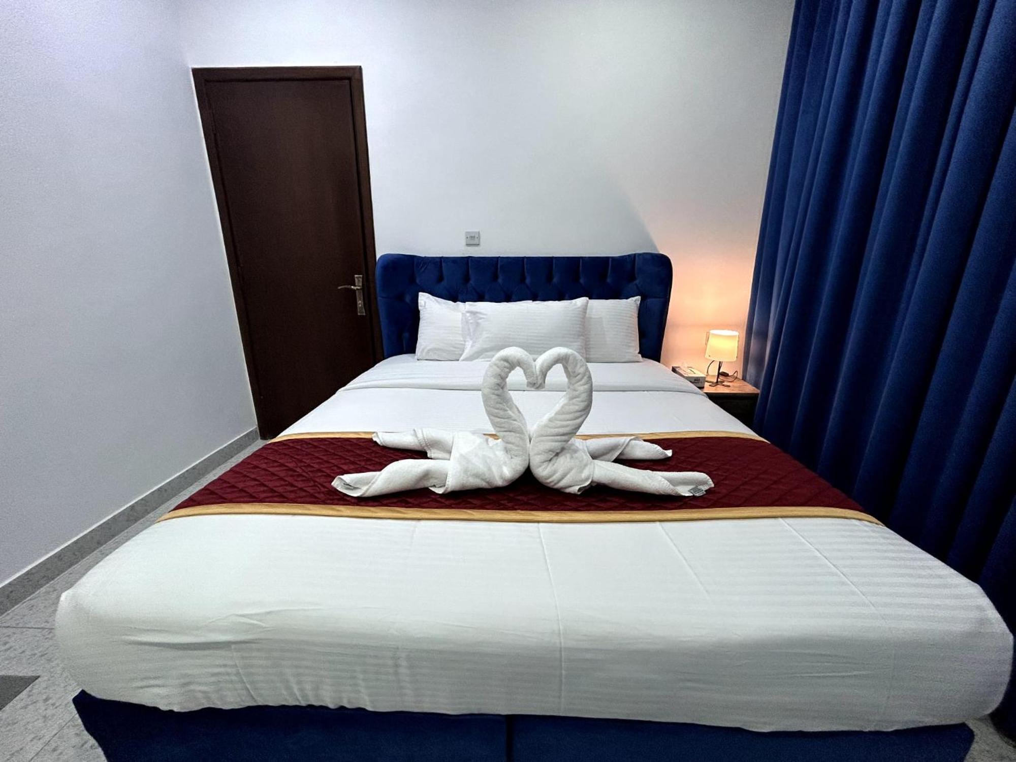 De Iris Regency Fahaheel Apartment Kuwait City Luaran gambar
