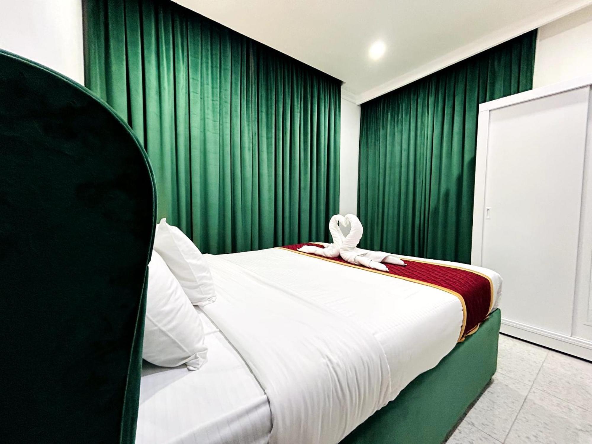 De Iris Regency Fahaheel Apartment Kuwait City Luaran gambar